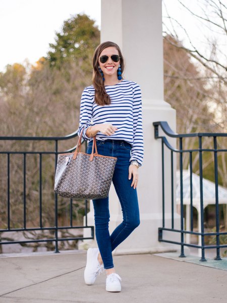 Navy blue and white striped long sleeve t-shirt with skinny jeans