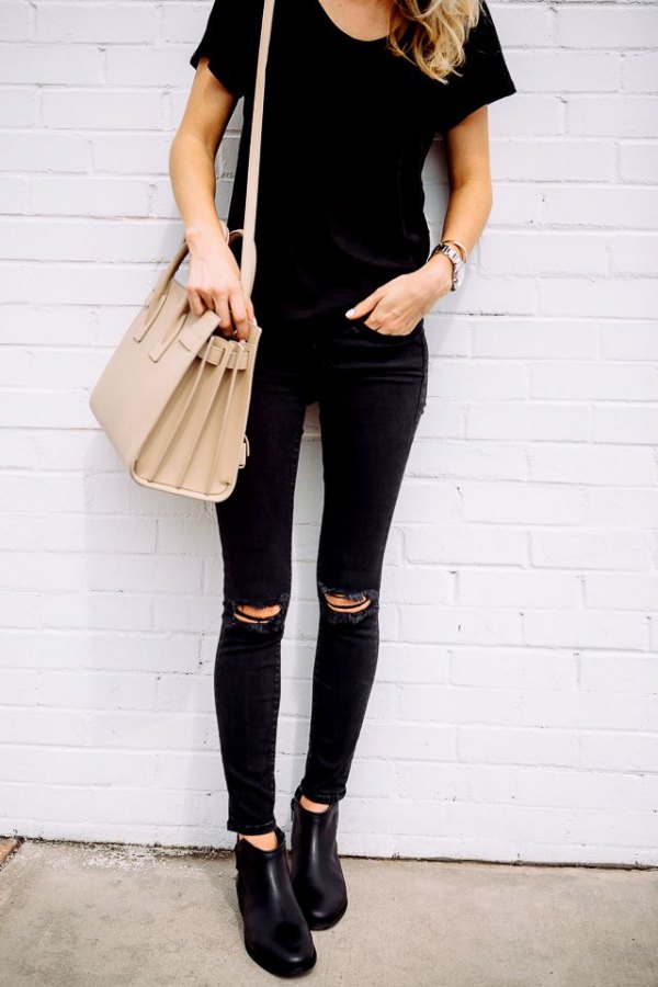 How to Wear Black Skinny Jeans: Best 15  Slimming Outfit Ideas for Ladies