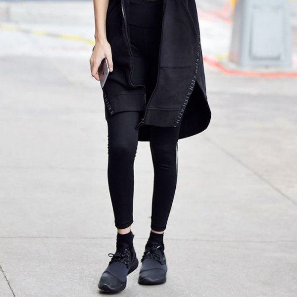 The best outfit ideas for black wedge sneakers for women