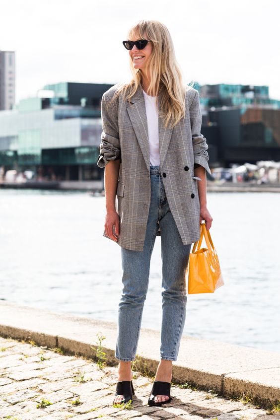 15 Stylish & Unisex Check Blazer  Outfit Ideas for Women
