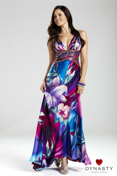 Blue and White Floral Printed Hawaiian Chiffon Wedding Dress with Plunging V Neck