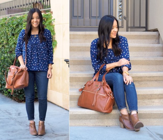 Blue and white printed royal blue chiffon blouse with skinny jeans