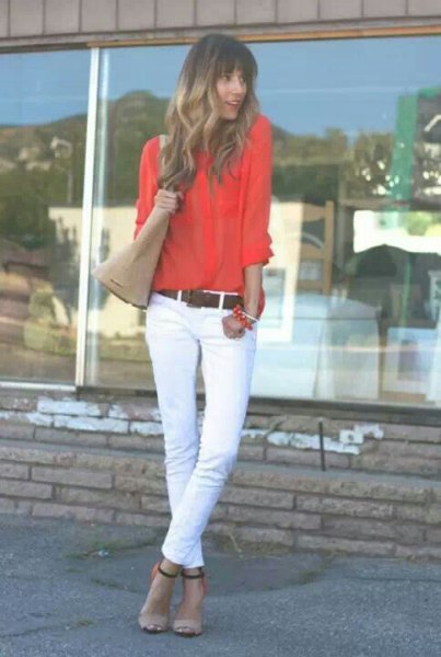 Carol shirt with buttons and white skinny jeans