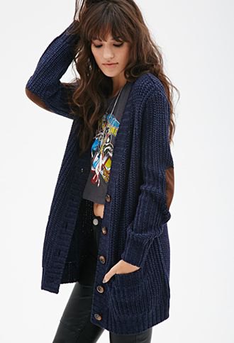 Dark blue longline ribbed cardigan with gray printed cropped t-shirt