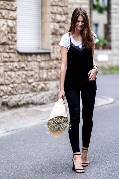DIY black and white top with ankle length skinny jeans