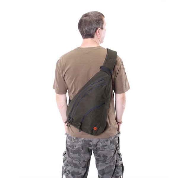 Green canvas shoulder bag with camo pants