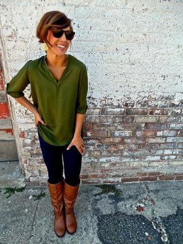 Green blouse with half sleeves and brown knee high leather boots