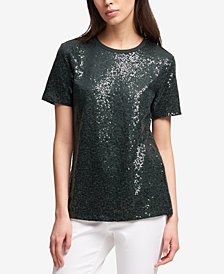 Gray sequin t-shirt with white slim-fit jeans