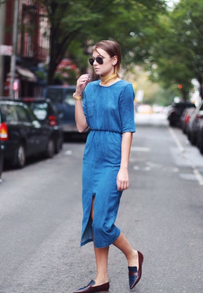 Blue two piece midi dress with half sleeves and pointed leather shoes