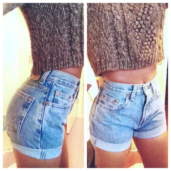 Gray cropped knit sweater with light blue high waist denim shorts