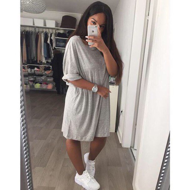 Light gray marl oversized t-shirt dress with white sneakers