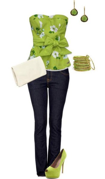 Lime green and white floral knotted skinny top with dark skinny jeans