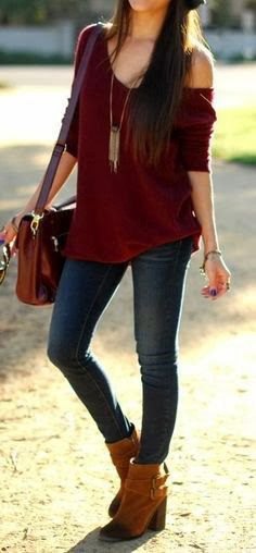 Relaxed fit maroon one shoulder jumper with boho style long necklace