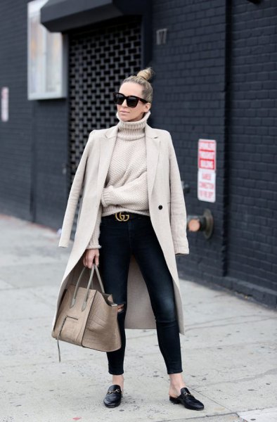 pale pink longline blazer with turtleneck and black loafers