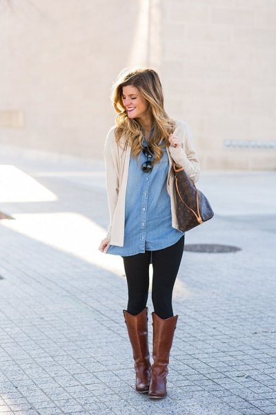 Light pink sweater cardigan with tunic denim shirt and gray leather
boots