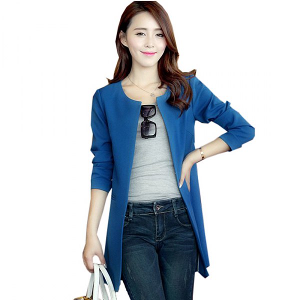 Royal blue casual coat with dark slim fit jeans