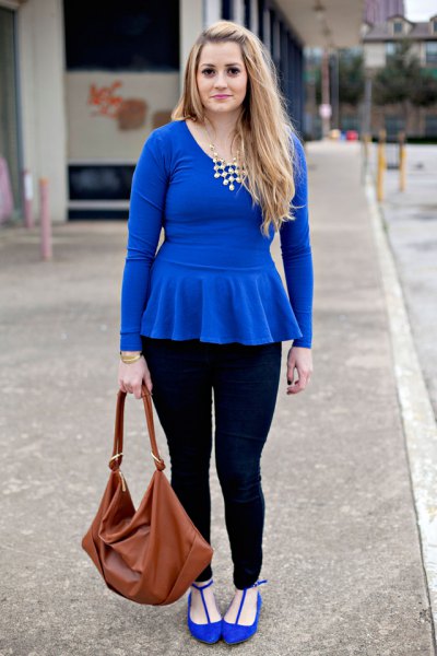 Royal blue peplum top with matching ballet flats and black skinny jeans