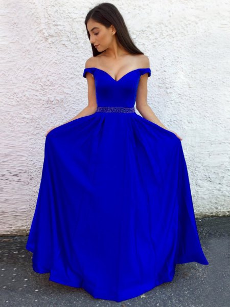 Royal blue flowy maxi dress with sweetheart neckline and belt
