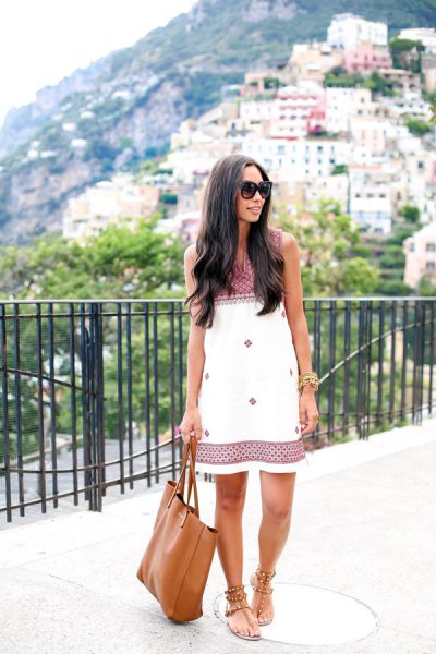 White and black tribal print sheath dress with thong sandals