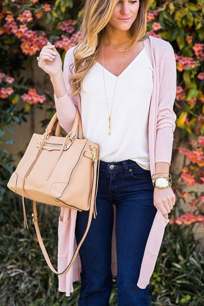 White fitted V-neck t-shirt and light pink longline cardigan