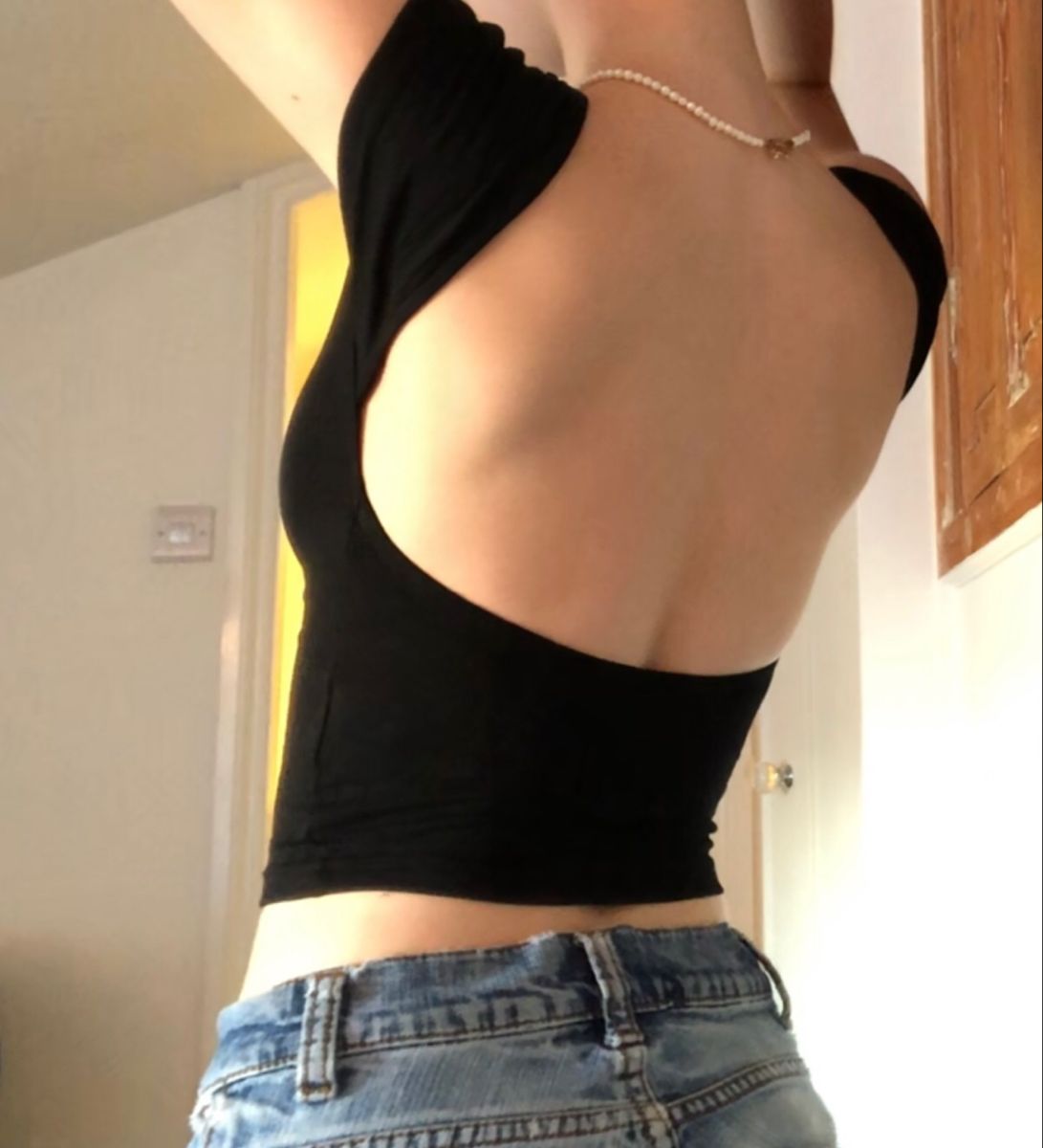 How to Wear Backless Top: Best 15 Low-Key Sexy & Attractive Outfit Ideas