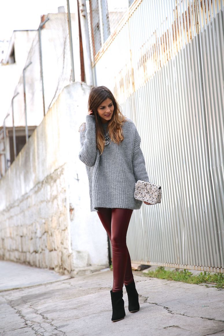 How to Wear Burgundy Leggings: Top 13
Outfit Ideas to Look Tall & Lean