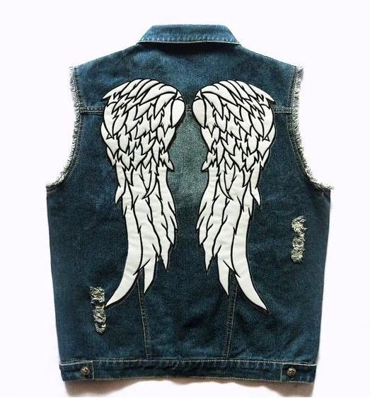 The Ultimate Guide to Choosing a Denim
Motorcycle Vest