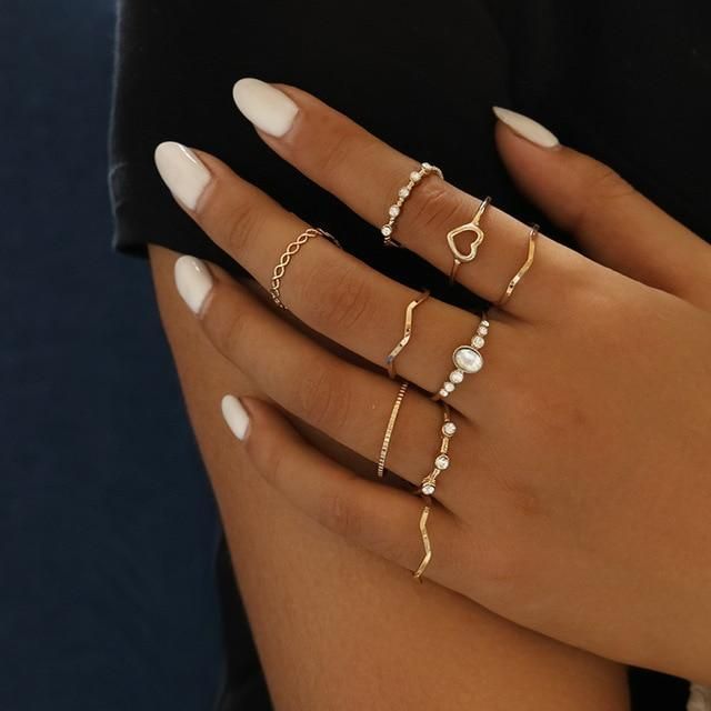 Stunning Designer Rings Every Woman
Should Own