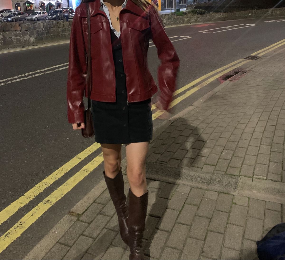 Style Guide: How to Rock a Maroon Leather
Jacket