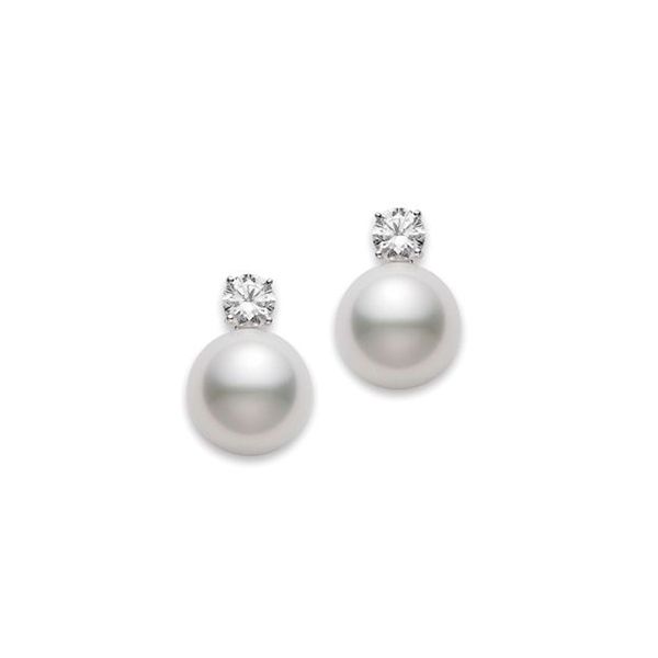 Lovely pair of pearl and diamond earrings for your loved one
