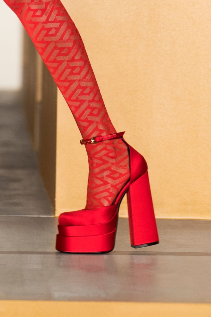 Ways to Style Red Platform Heels for Any
Occasion