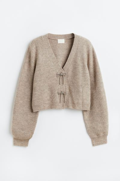 Essential Wardrobe Staple: The Short
Cardigan