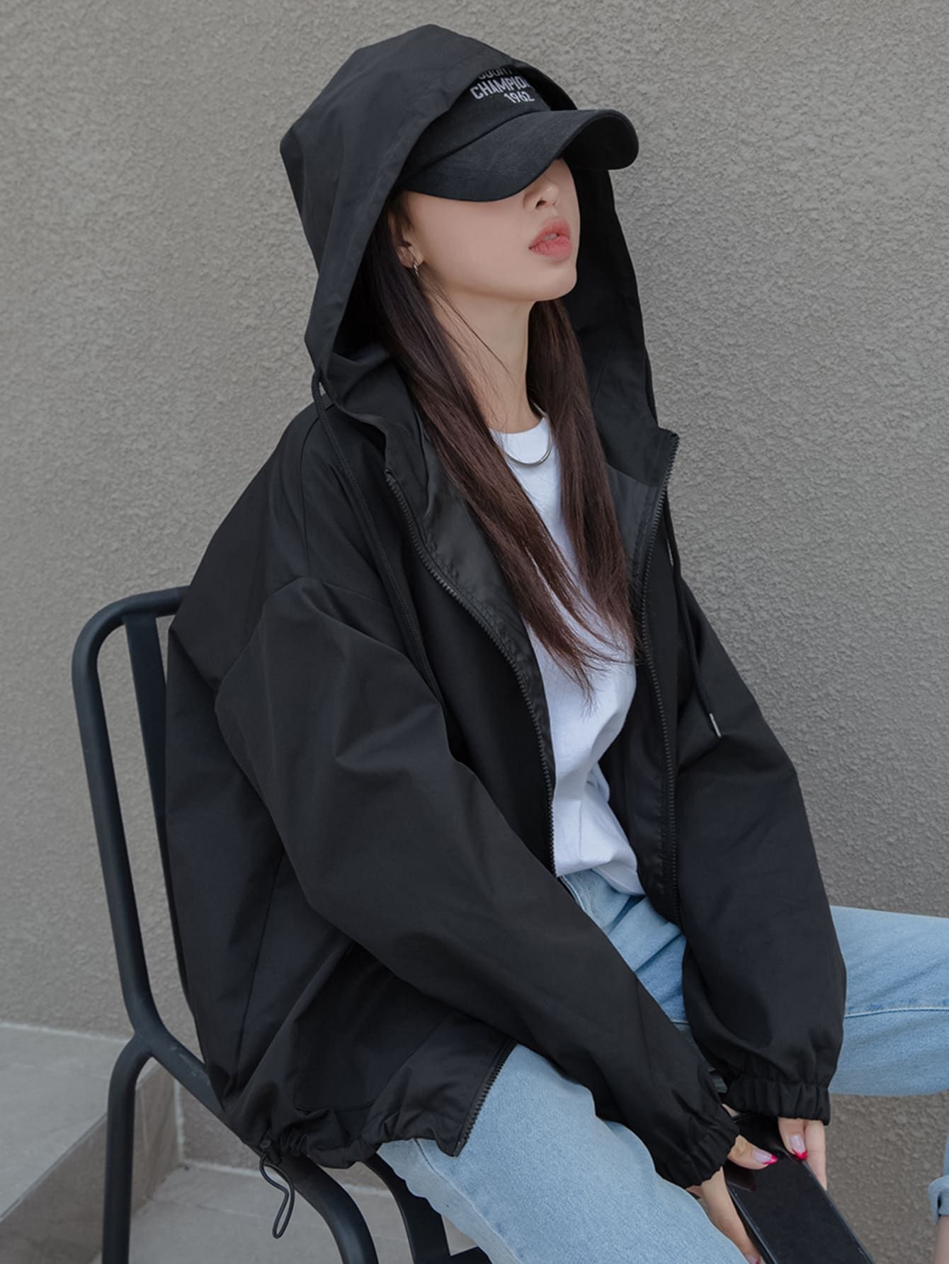 How to Wear Black Windbreaker: Best 13 Sporty & Stylish Outfits for Ladies