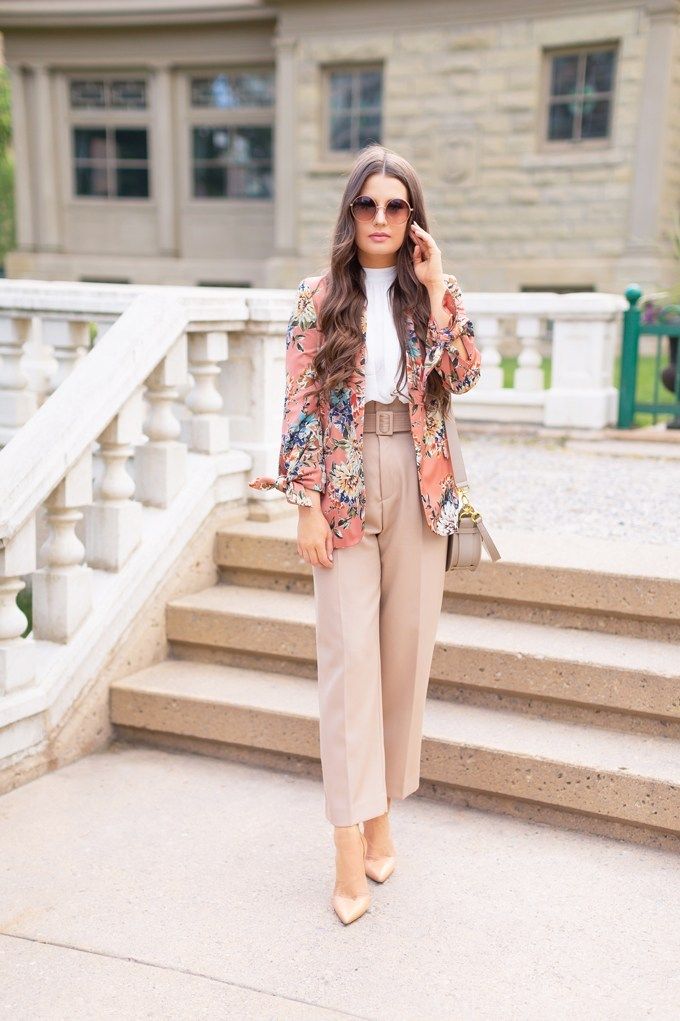 How to Wear Floral Blazer: 15 Stylish & Attractive Outfit Ideas for Women