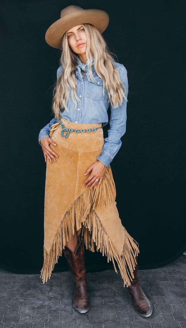 How to Wear Fringe Skirt: 15 Super Chic Outfit Ideas for Women