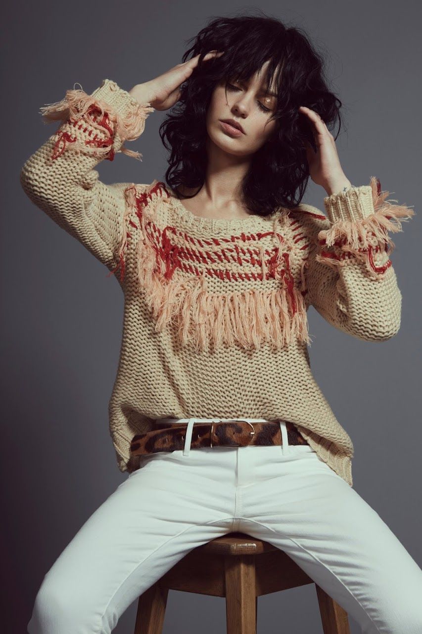 Stay Warm and Stylish: The Best Fringe
Sweaters for Fall