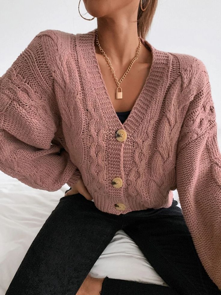 Ways to Style a Short Cardigan for Every
Occasion