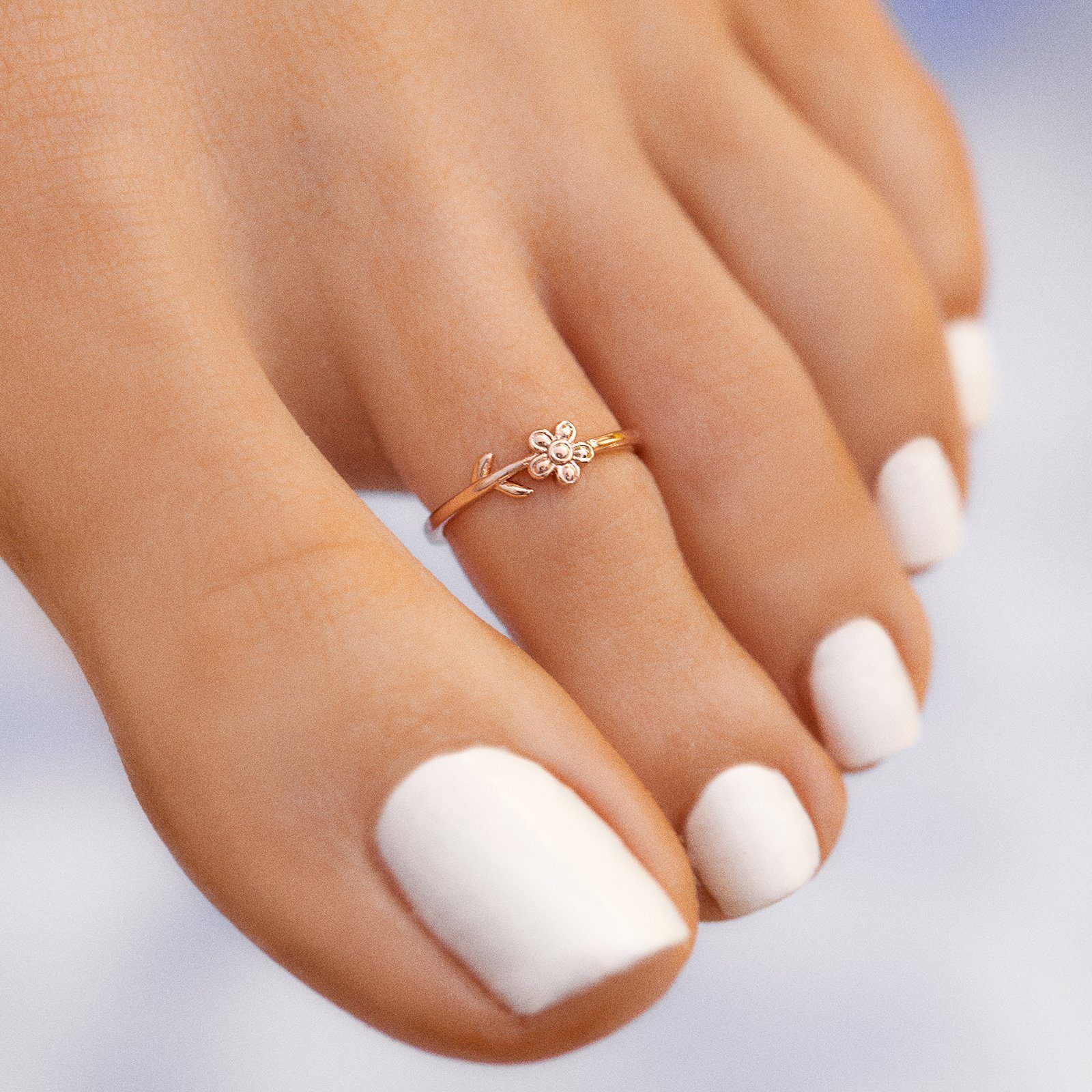 The History and Cultural Significance of
Toe Rings