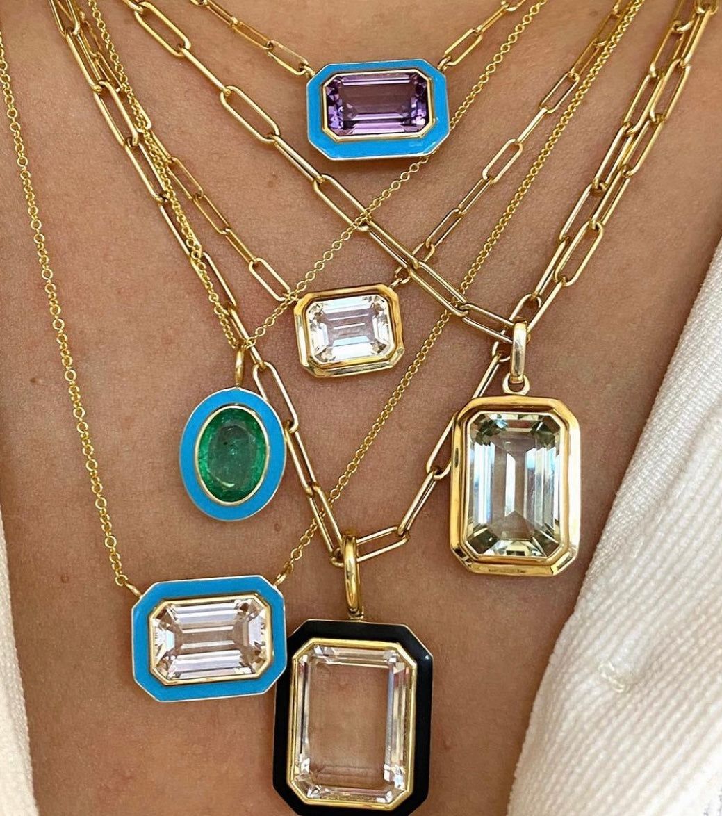 The Beauty of Topaz: A Guide to Topaz
Jewelry