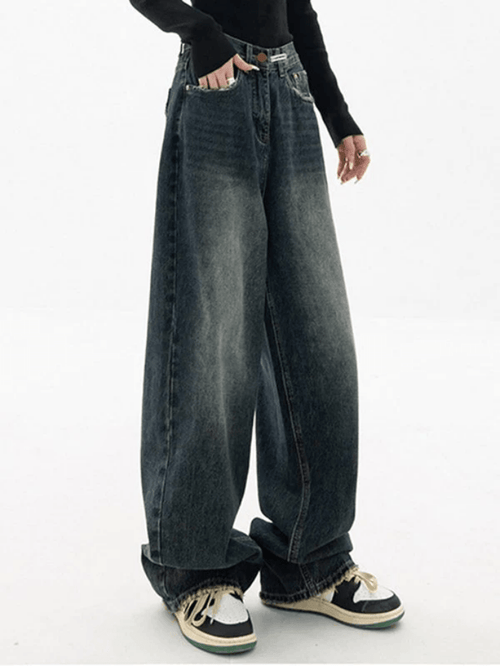 How to Style Baggy Boyfriend Jeans: Best 13 Cool Outfit Ideas for Women
