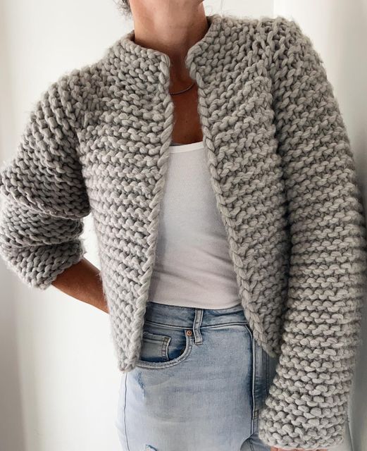 How to Style Knit Blazer: 15 Cozy & Smart Outfit Ideas for Ladies