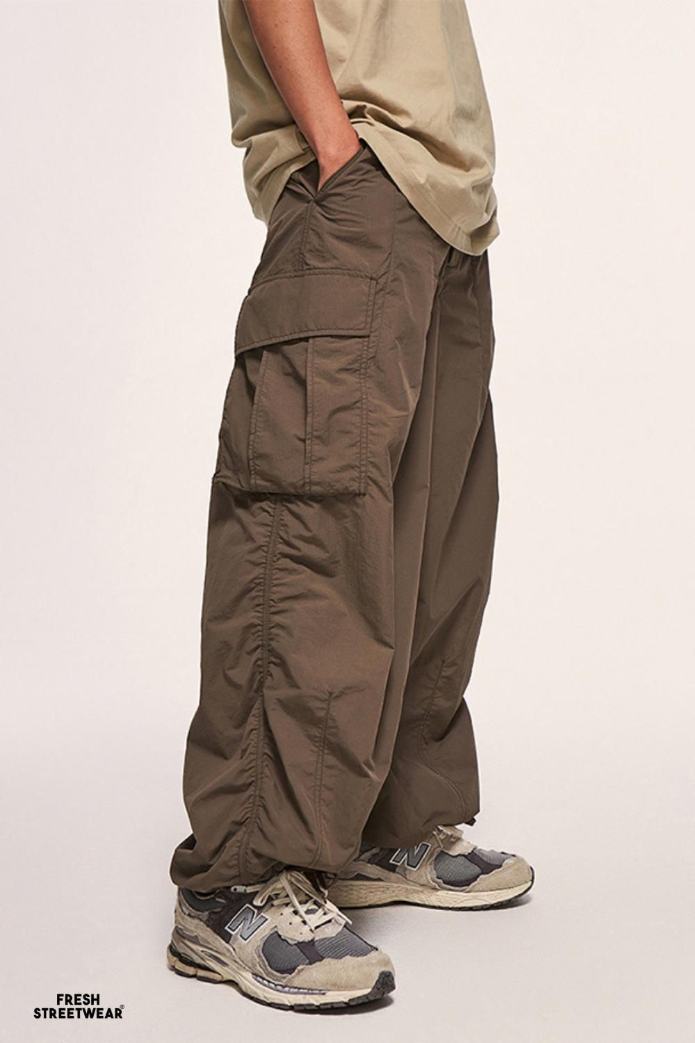 Add stylish mens cargo pants to your fashion collection