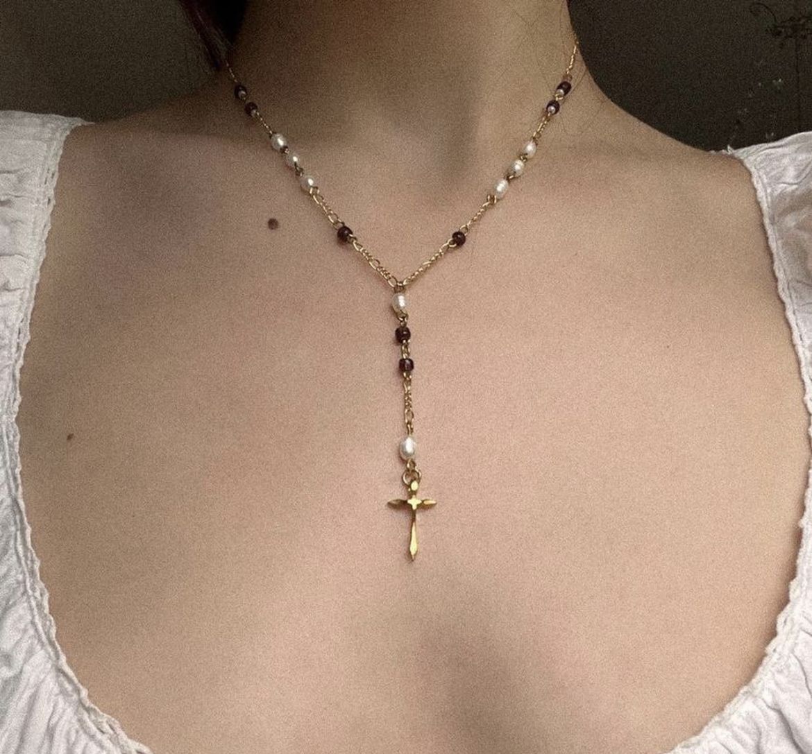 Choose rosary necklace for unique appearances