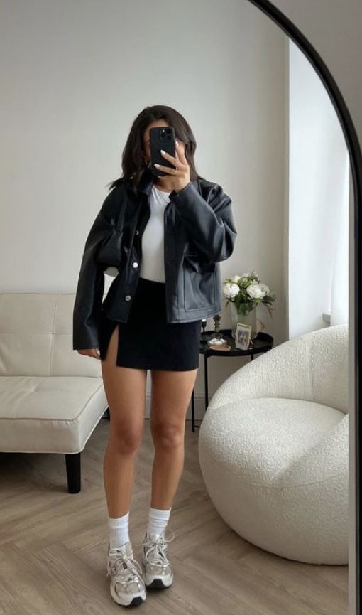 How to Wear Short Leather Jacket: Best 10 Stylish Outfit Ideas for Women
