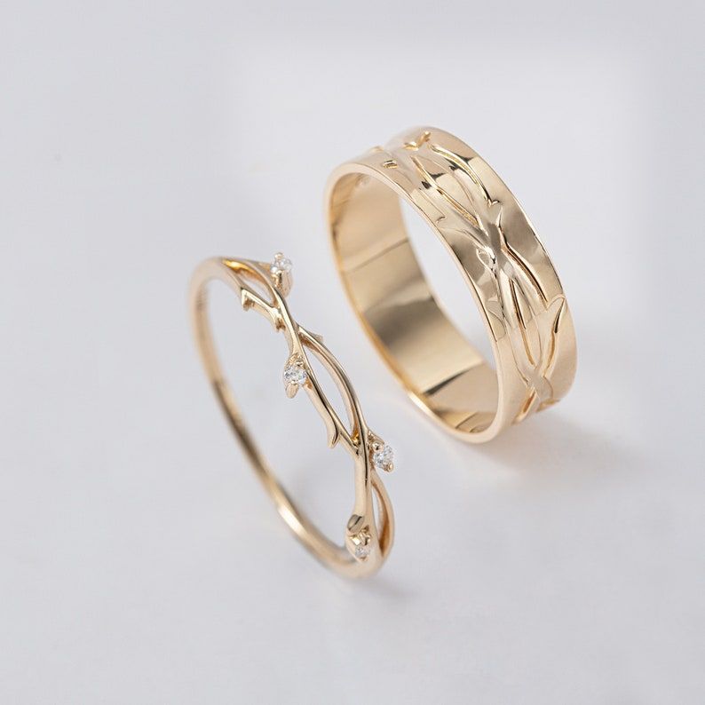 Elegant wedding bands give attractive look to your fingers