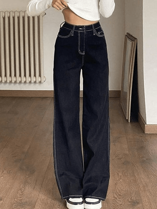 How to Style Black Boyfriend Jeans: Top 12 Stylish Outfit Ideas for Women