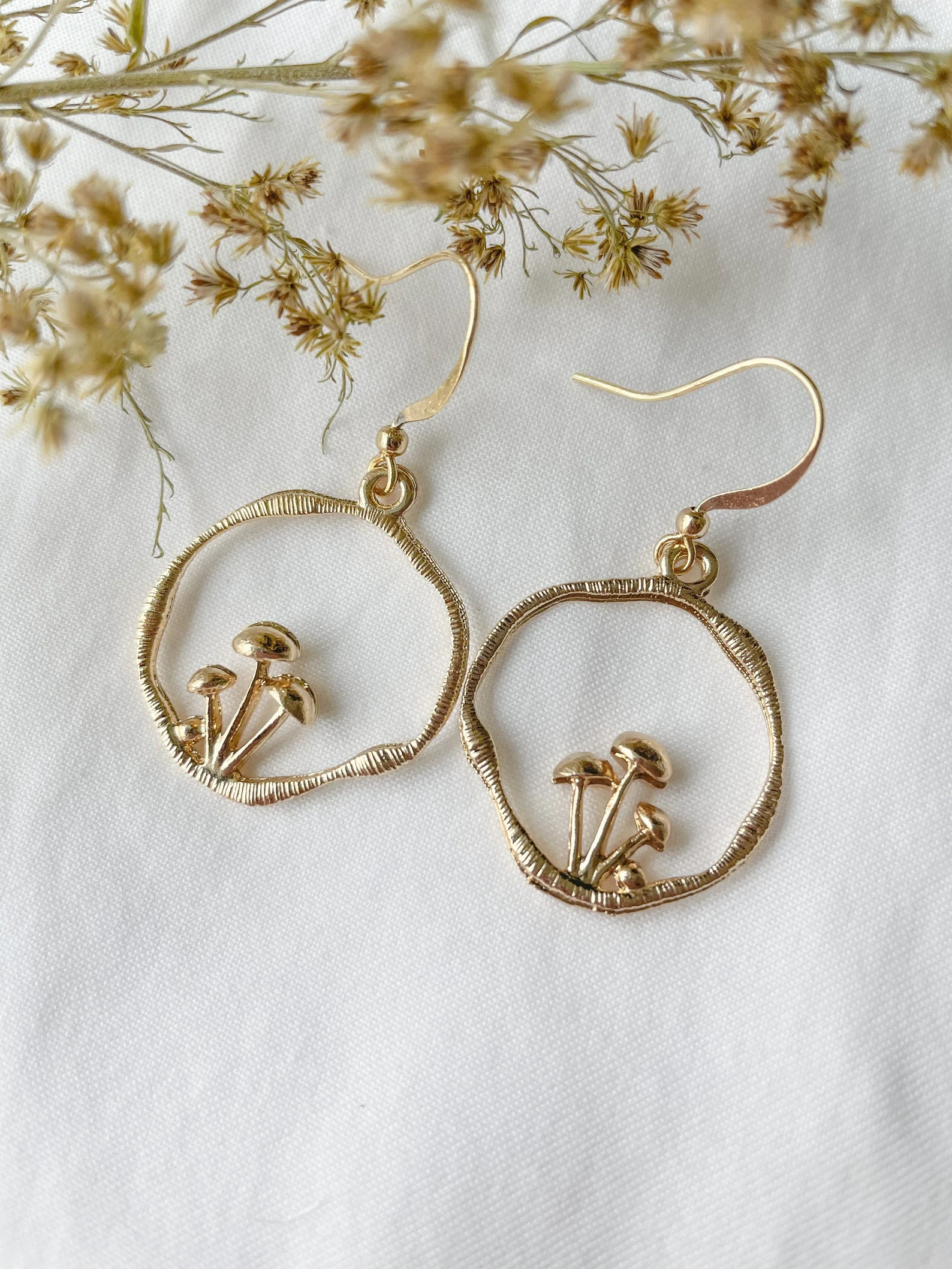 Adorable Earring Styles You Need in Your
Collection