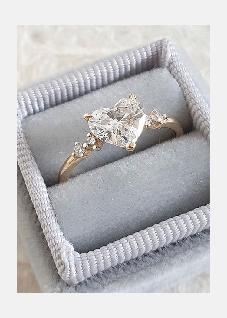 Gift diamond heart ring to make your memories more memorable