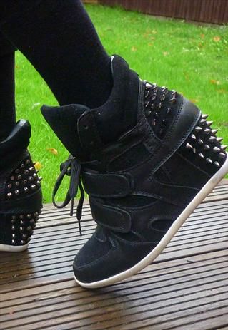 How to Wear Hidden Wedge Sneakers: 13 Youthful Outfit Ideas for Ladies