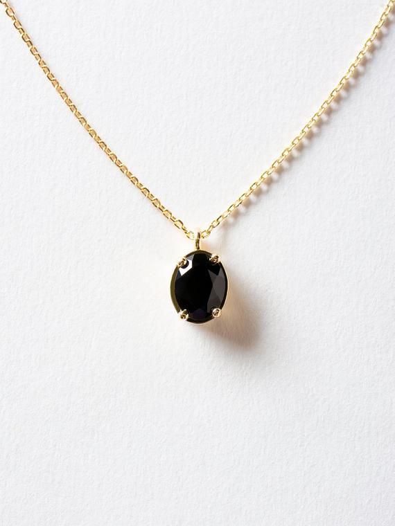 Find out the wide variety in onyx jewelry